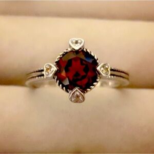 Genuine Garnet Sterling Silver Rope Design Diamond hearts 14k ring 6